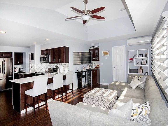4th image of 761 Othello Ave