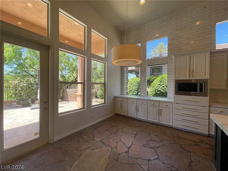 53 Avenida Sorrento — Photo 15