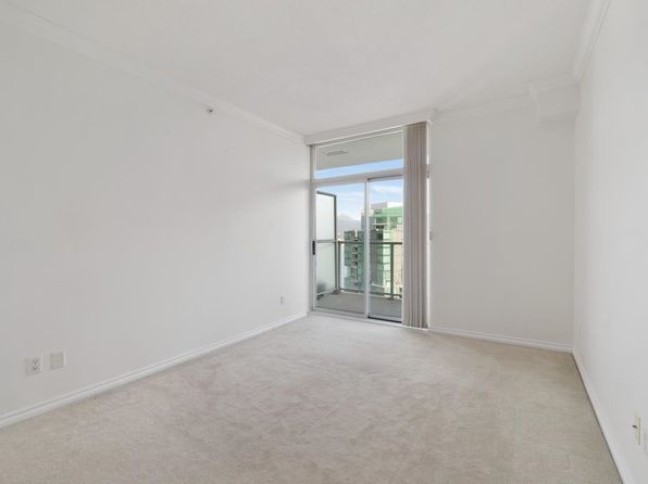 2 bedroom rental in Vancouver — photo 15