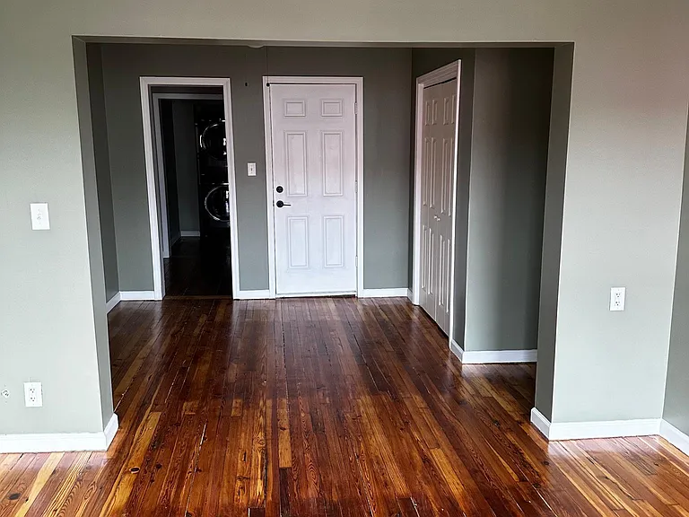 247 Main St #5 — Photo 9