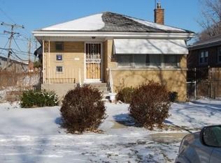 359 E 167th St, Harvey, IL 60426