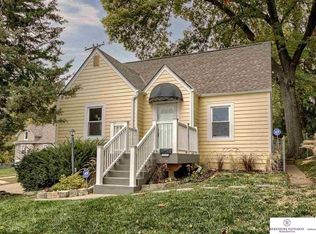 5650 Burdette St, Omaha, NE 68104