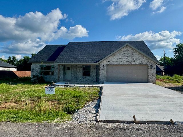 1st image of 8 Cannich Ln