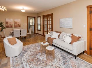 1303 44th St, Des Moines, IA 50311