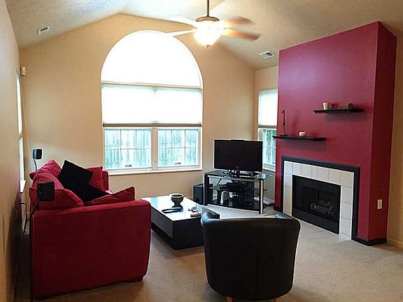 2nd image of 7417 Chapel Villas Ln Unit D