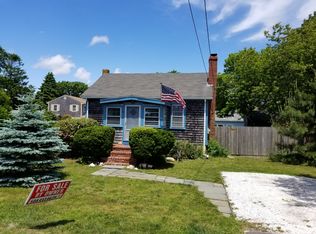 34 Calumet Rd, Fairhaven, MA 02719