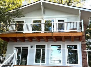 1387 N Independence Dr, Montross, VA 22520