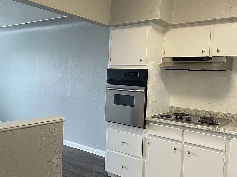 154 W Powers Cir — Photo 11