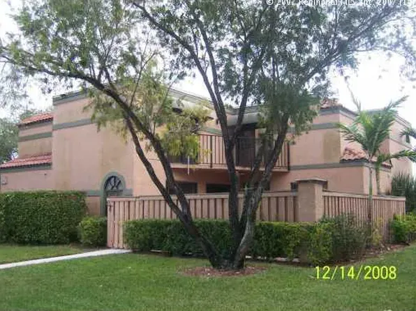 8230 Severn Dr, Boca Raton, FL 33433