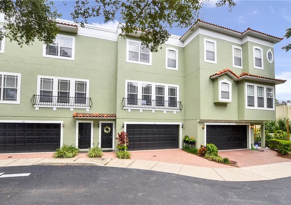 1st image of 208 Rock Garden Pl