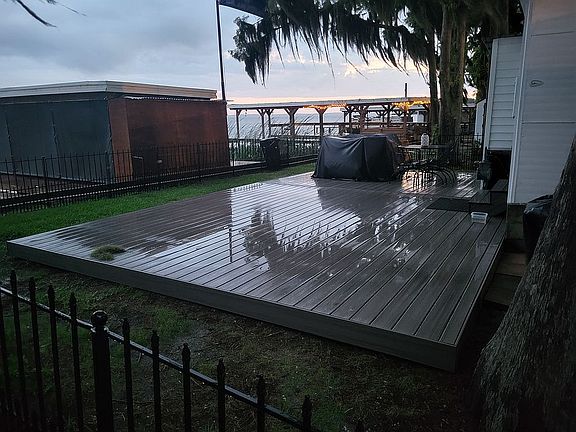 3rd image of 926 Villa Lagoon Dr