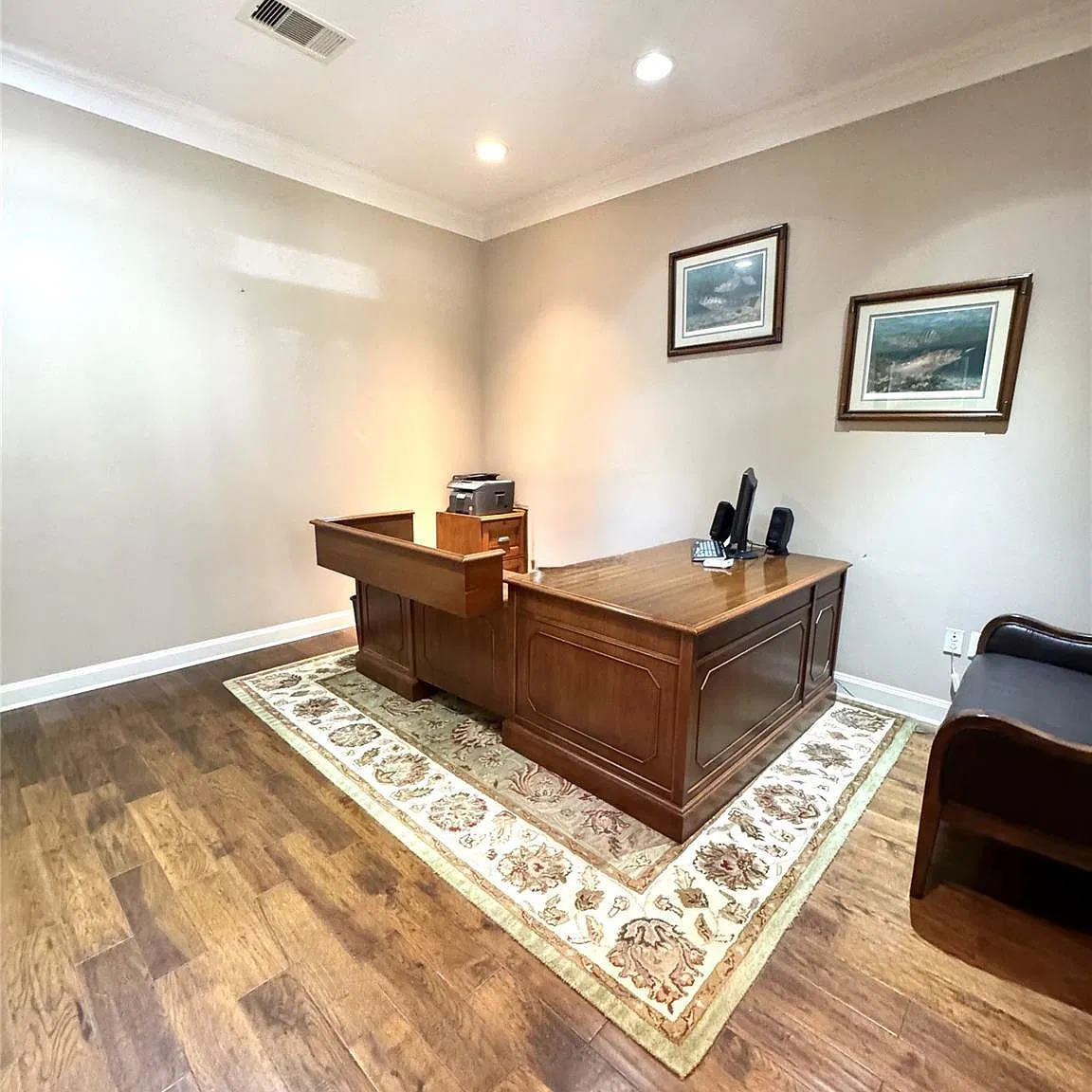 3 bed, 765 sqft, $1,600 — Photo 3