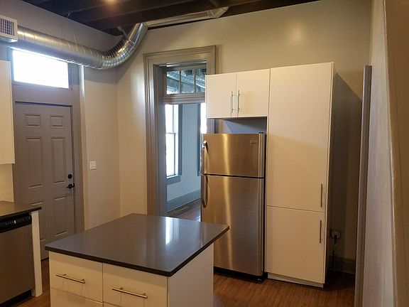 Must see details in ceiling!