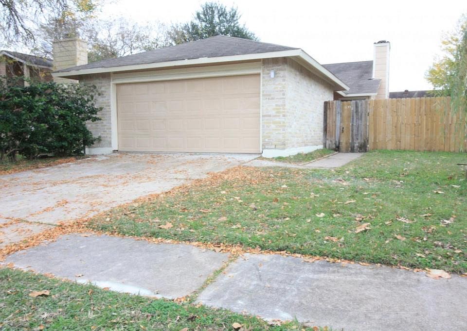 1st image of 6338 Glenhagen Dr