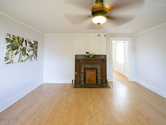5th image of 1025 Sylvia St