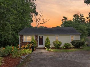11 Peaceful Ln, Wareham, MA 02571