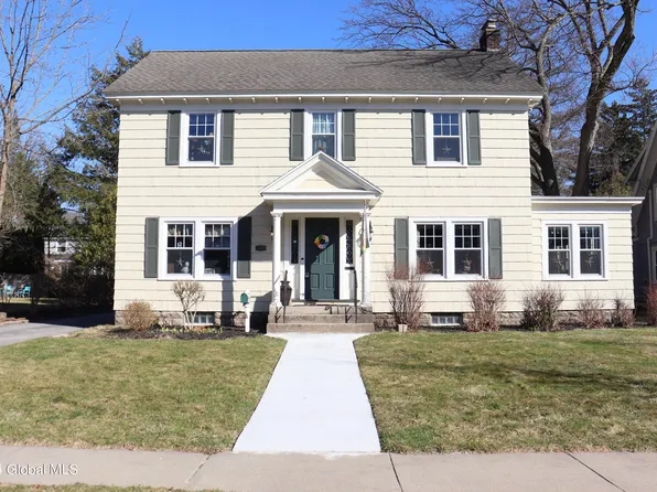 1388 Keyes Avenue, Niskayuna, NY 12309