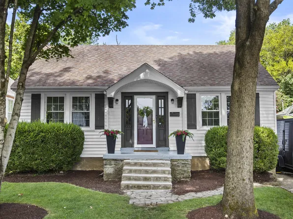 114 Pickett Ave, Frankfort, KY 40601