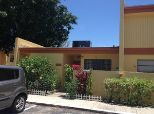 9330 Taft St, Hollywood, FL 33024