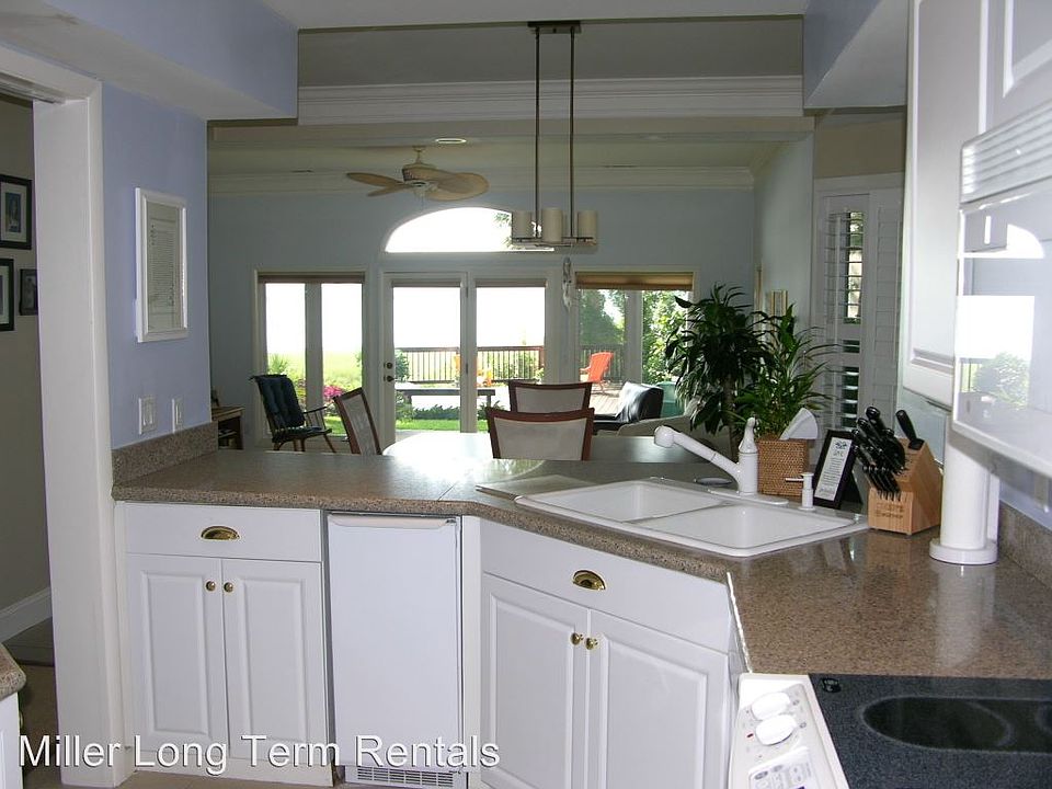1st image of 116 Crosstree Dr