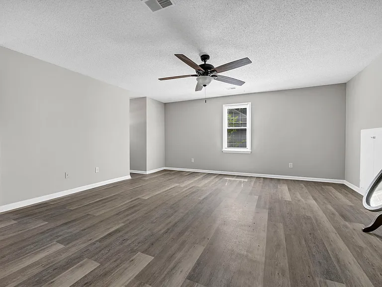 168 Thames Valley Ct — Photo 22