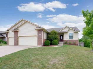 2819 N Forest Park St, Derby, KS 67037