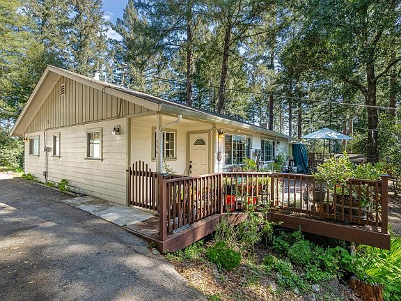 3rd image of 566 Madrona Ave
