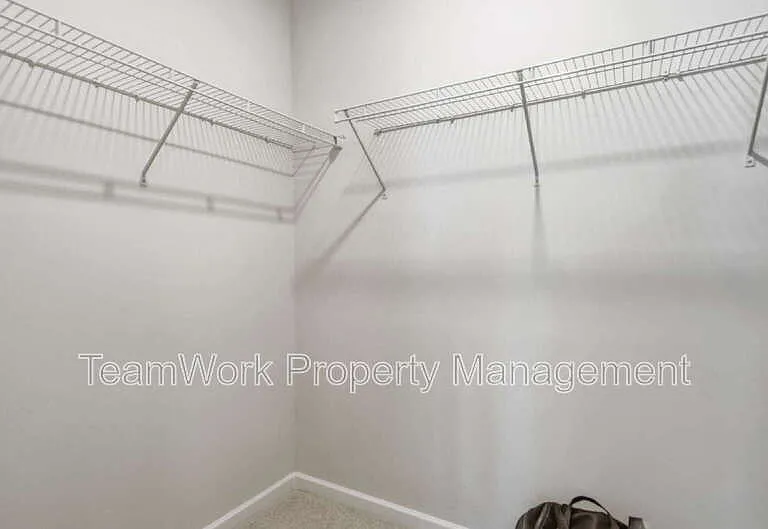 506 Green Fern Dr — Photo 30