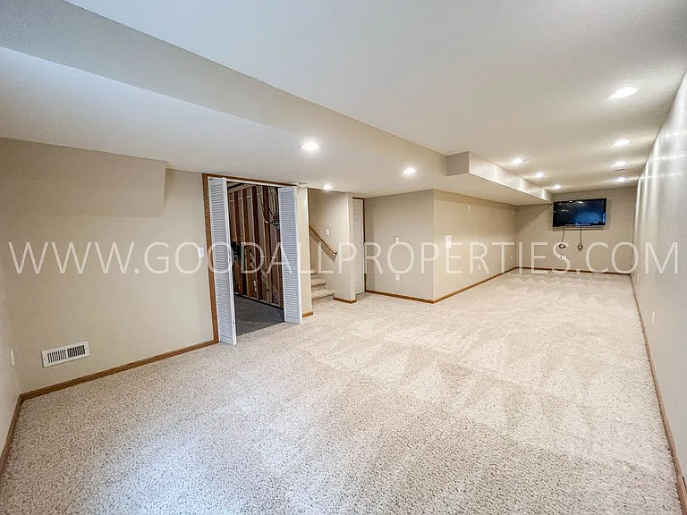 9450 Red Sunset Dr — Photo 12
