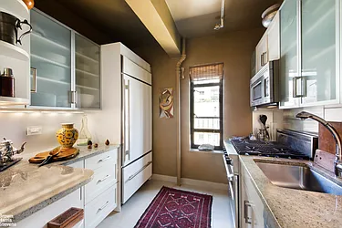 Rented by Brown Harris Stevens