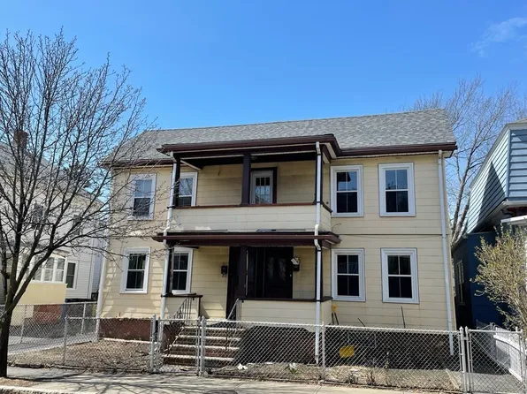 326 Lowell St, Somerville, MA 02145