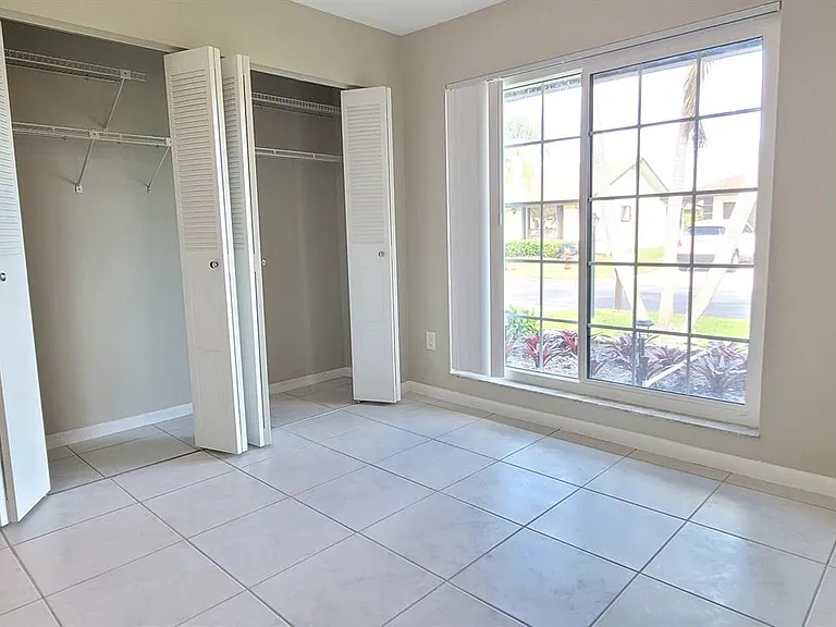 6209 Olivewood Cir — Photo 12