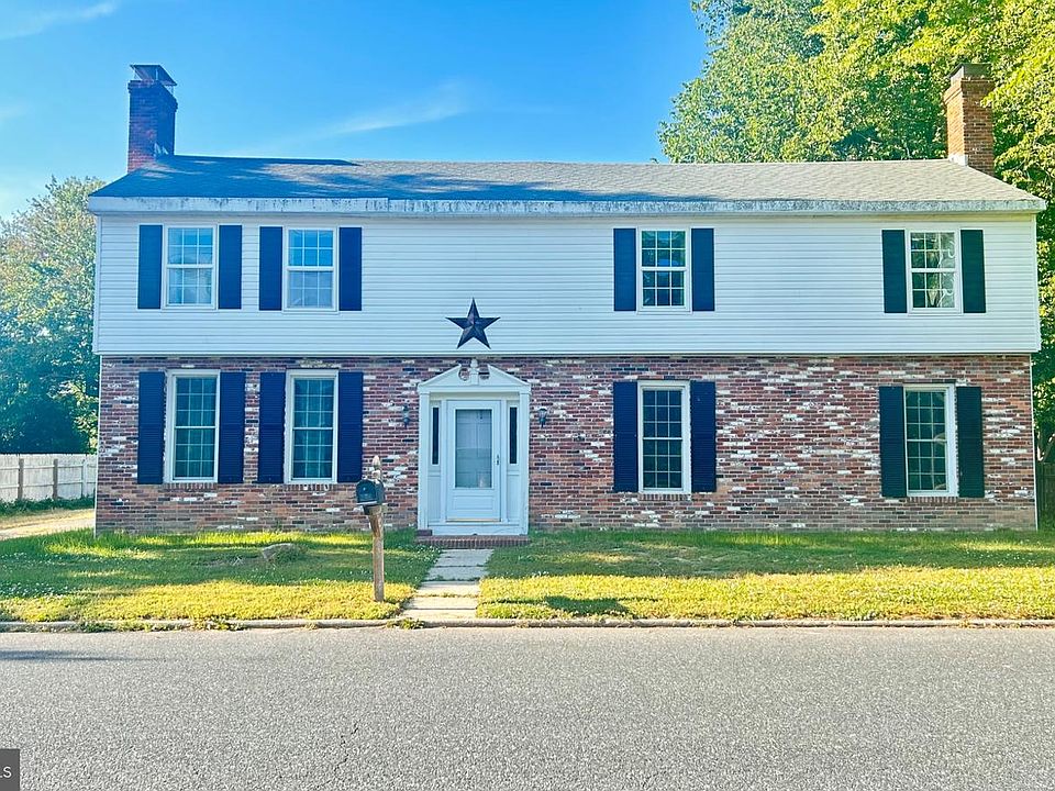 1st image of 29292 Maple Ave
