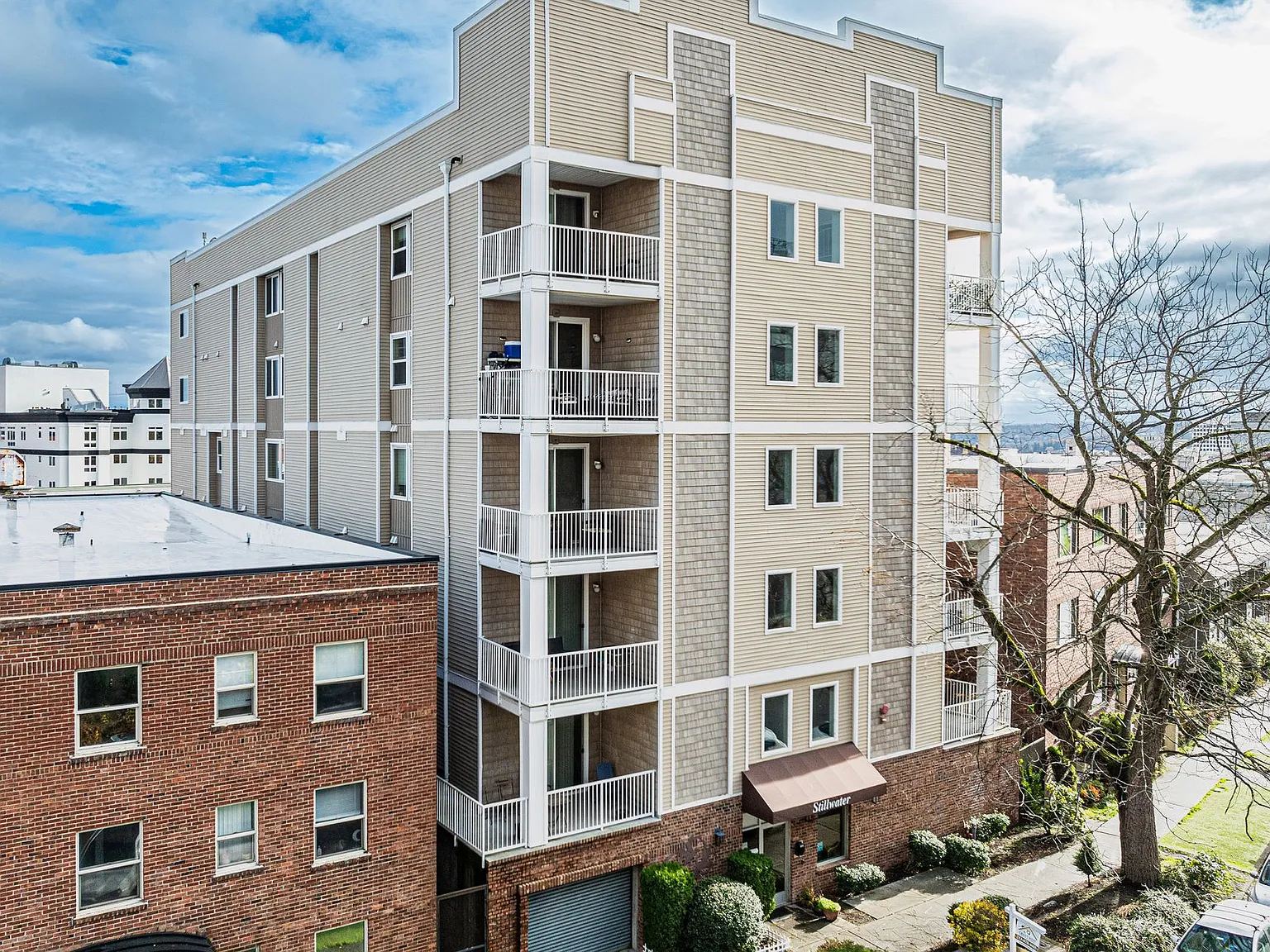 Stillwater Apartments — Photo 1