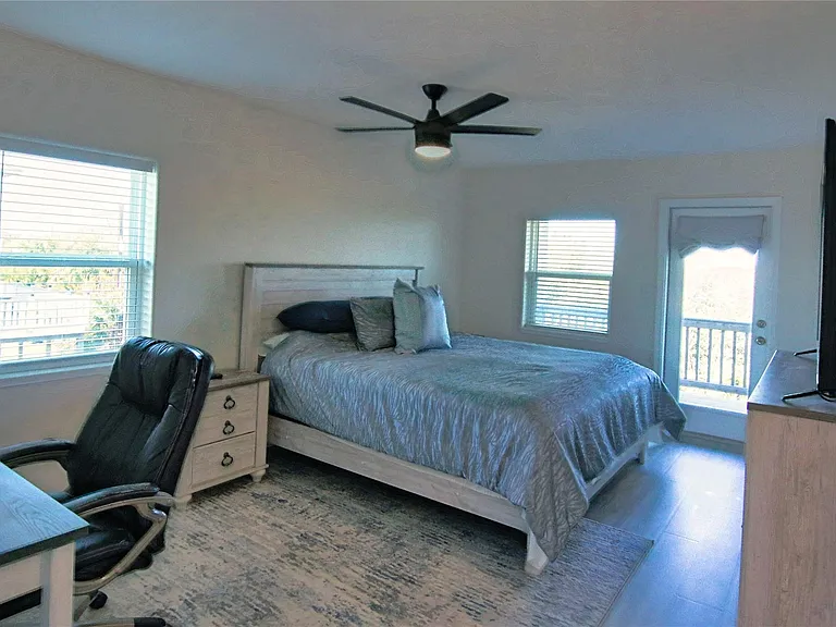 14146 Miramar Dr — Photo 20