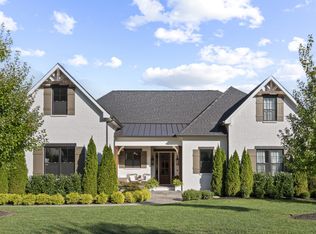 2186 Hartland Rd, Franklin, TN 37069