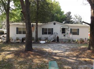 5926 W Meadow St, Homosassa, FL 34446