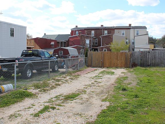 Rear off-street parking