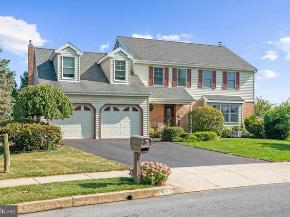 117 Marie Dr, Sinking Spring, PA 19608