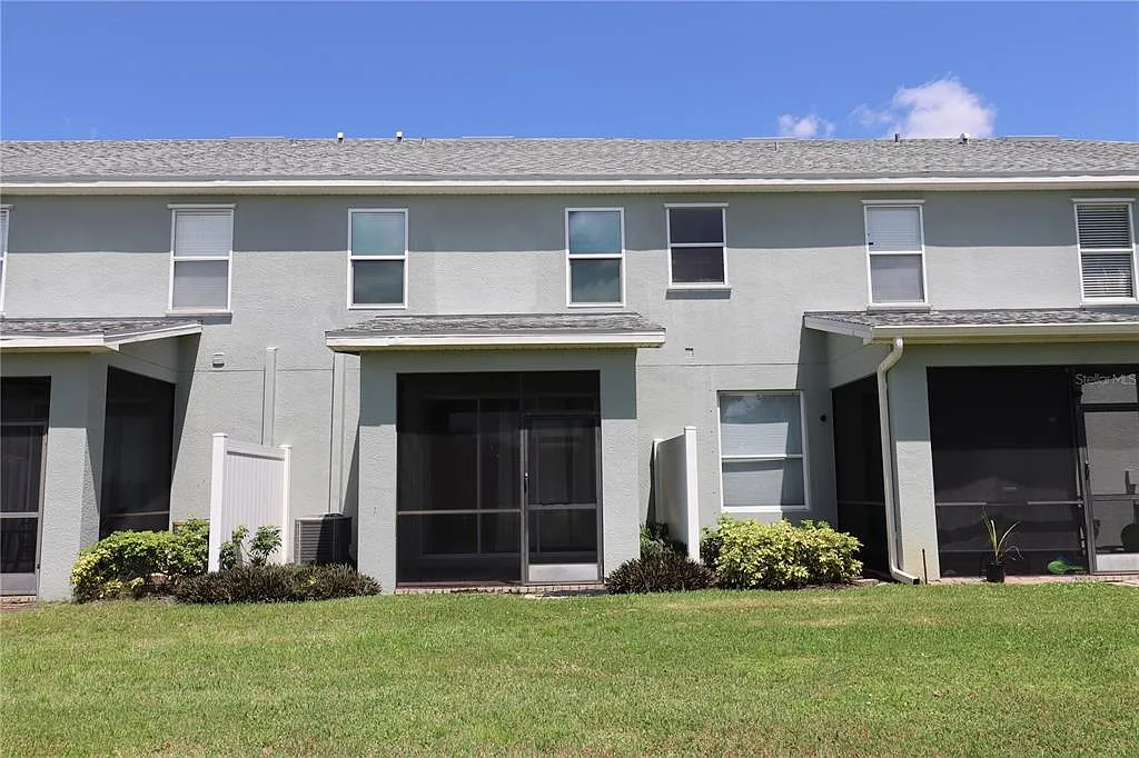 2 bed, 2.5 bath, 1536 sqft, $1,500 — Photo 4