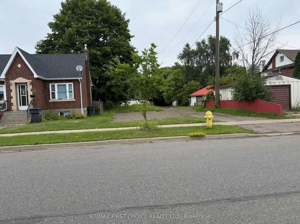 113 Amelia St W, Thunder Bay, ON P7E 4A1