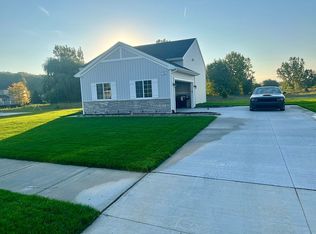 7201 Primrose Ln, Grand Blanc, MI 48439