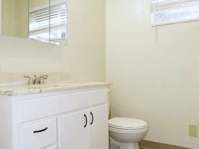 293 Toyon Rd — Photo 13