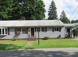 217 Oak St, Shrewsbury, MA 01545