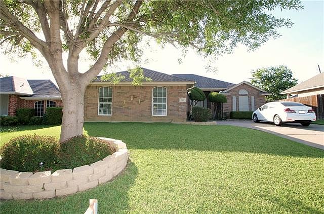 1st image of 505 Larkspur Ct
