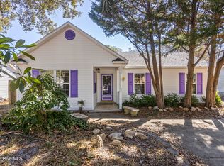 106 NW 13th St, Oak Island, NC 28465