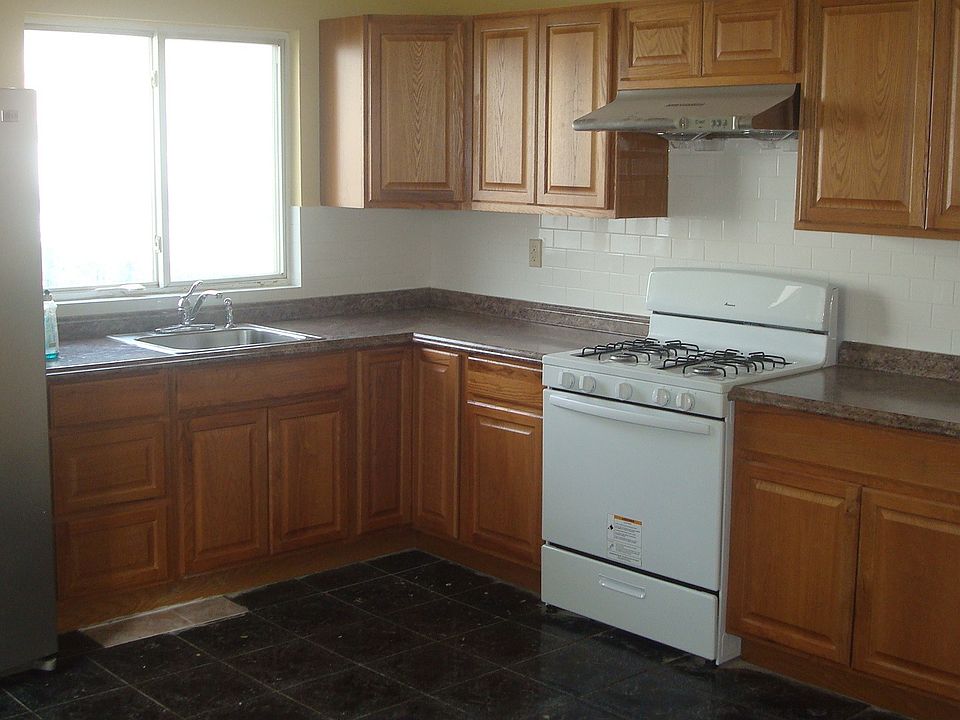 1st image of 212 Mosel Ave #House