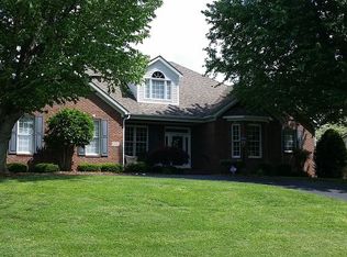 1250 Peachtree Ln, Bowling Green, KY 42103