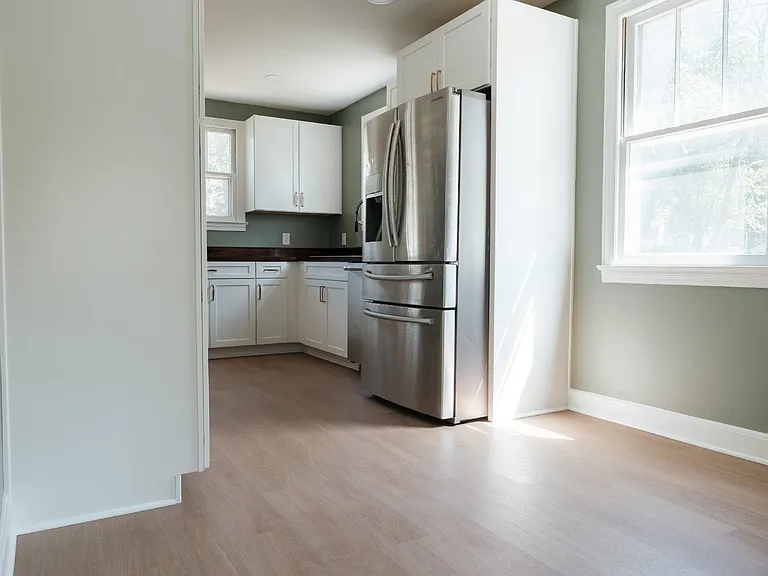 332 Guilford St — Photo 8