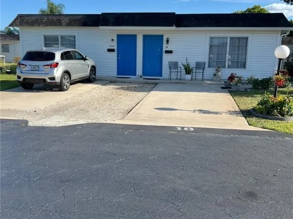 18 Hamlin Ct, Lehigh Acres, FL 33936